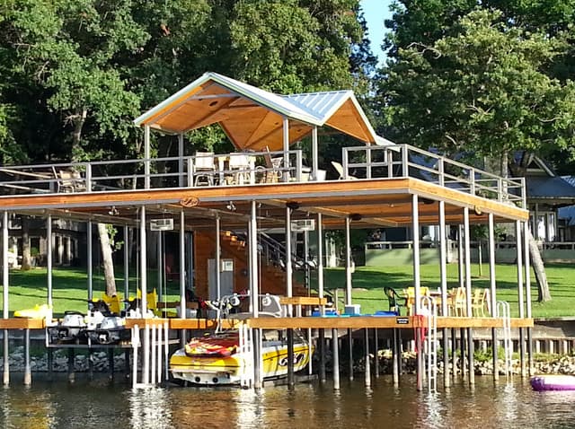 boat house design