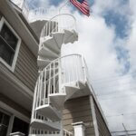 Shore House with Double Decker, White Aluminum Stair