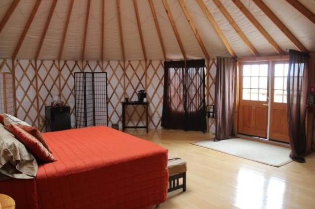 guest-house-yurt