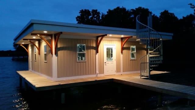 nighttime-boat-house