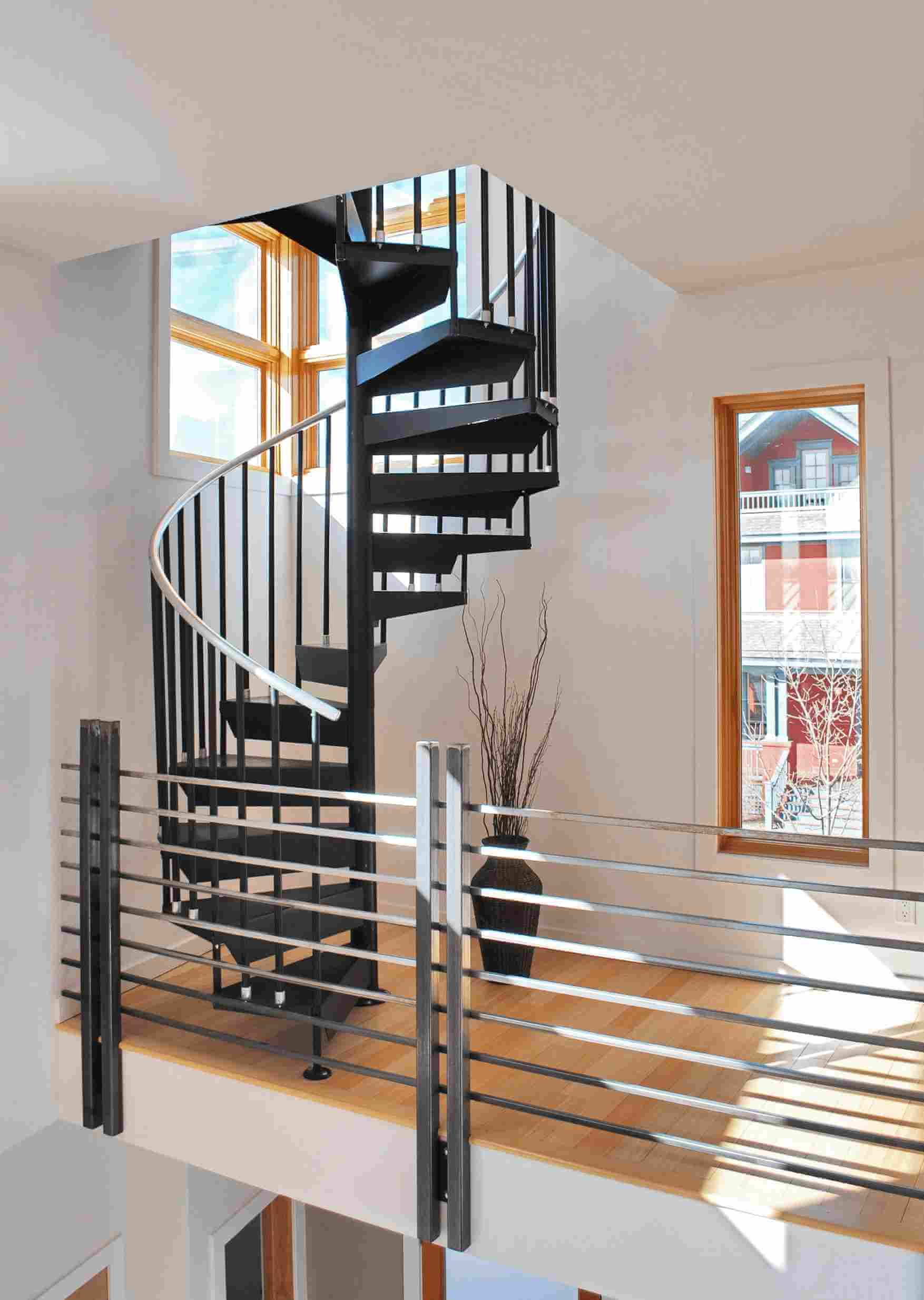 Classic Steel Spiral Staircase Indoor